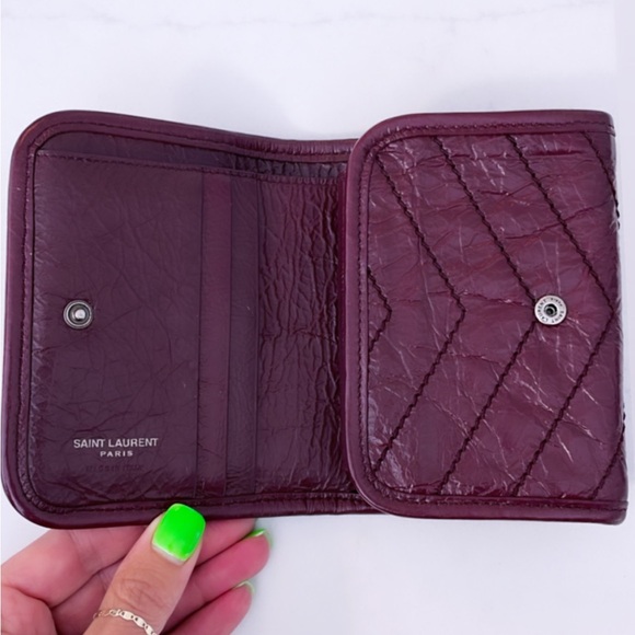 Burgundy/wine red YSL trifold wallet with coin compartment - Picture 2 of 9